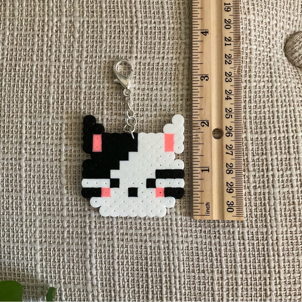 Handmade Kitten Perler Bead Keychains - Picture 8 of 9